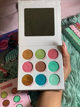 Load image into Gallery viewer, Moo Thang Eyeshadow Palette
